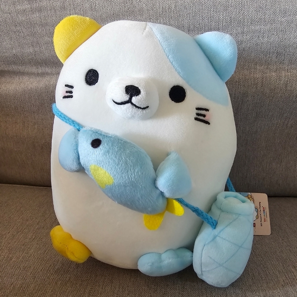 Takashoji White Cat Fishing Plush With Fish And Bag Stuffed Animal Toy W Tags